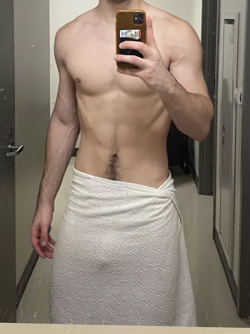 [21] You like what you see bro?
