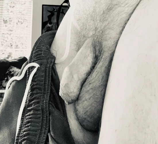 Am I small if I don't hang lower than my balls? Be honest.