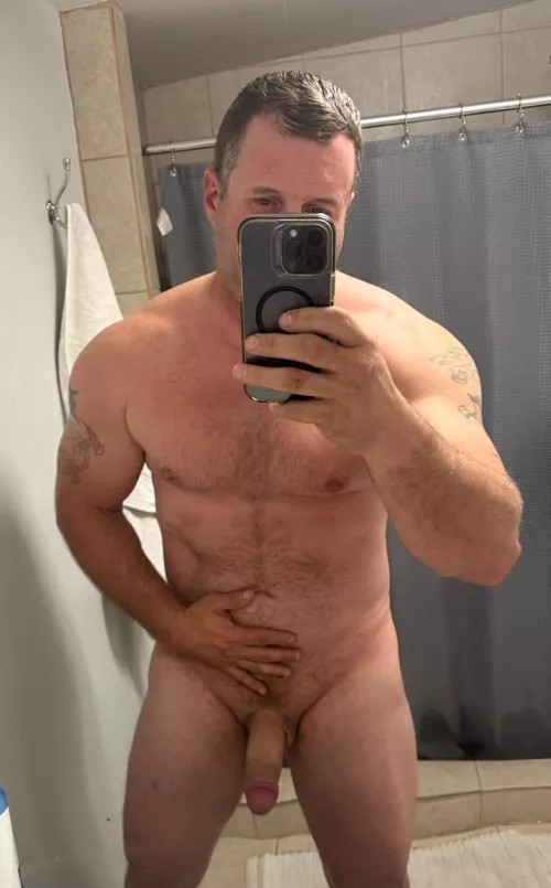 Anybody wanna rub me down after my shower??