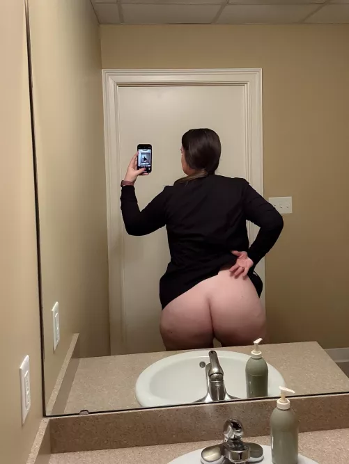 Can I be the girl you fantasize about?