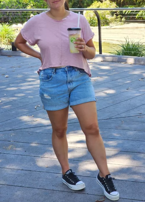 Day at the zoo in platforms, no socks