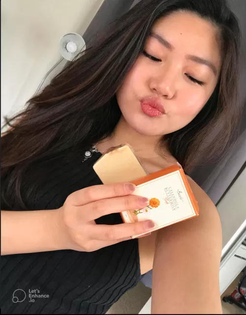 Happy Thursday!! DM Me 😙