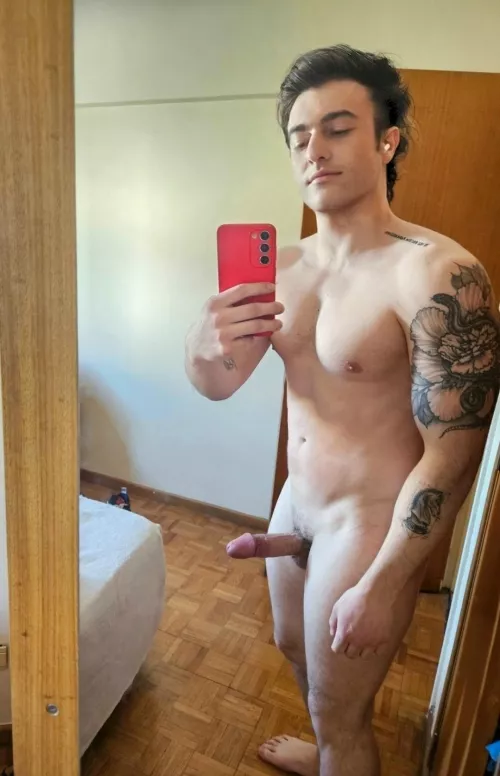 Hey guys!! this may be one of the last nudes I share because I'm getting married... Enjoy 😉