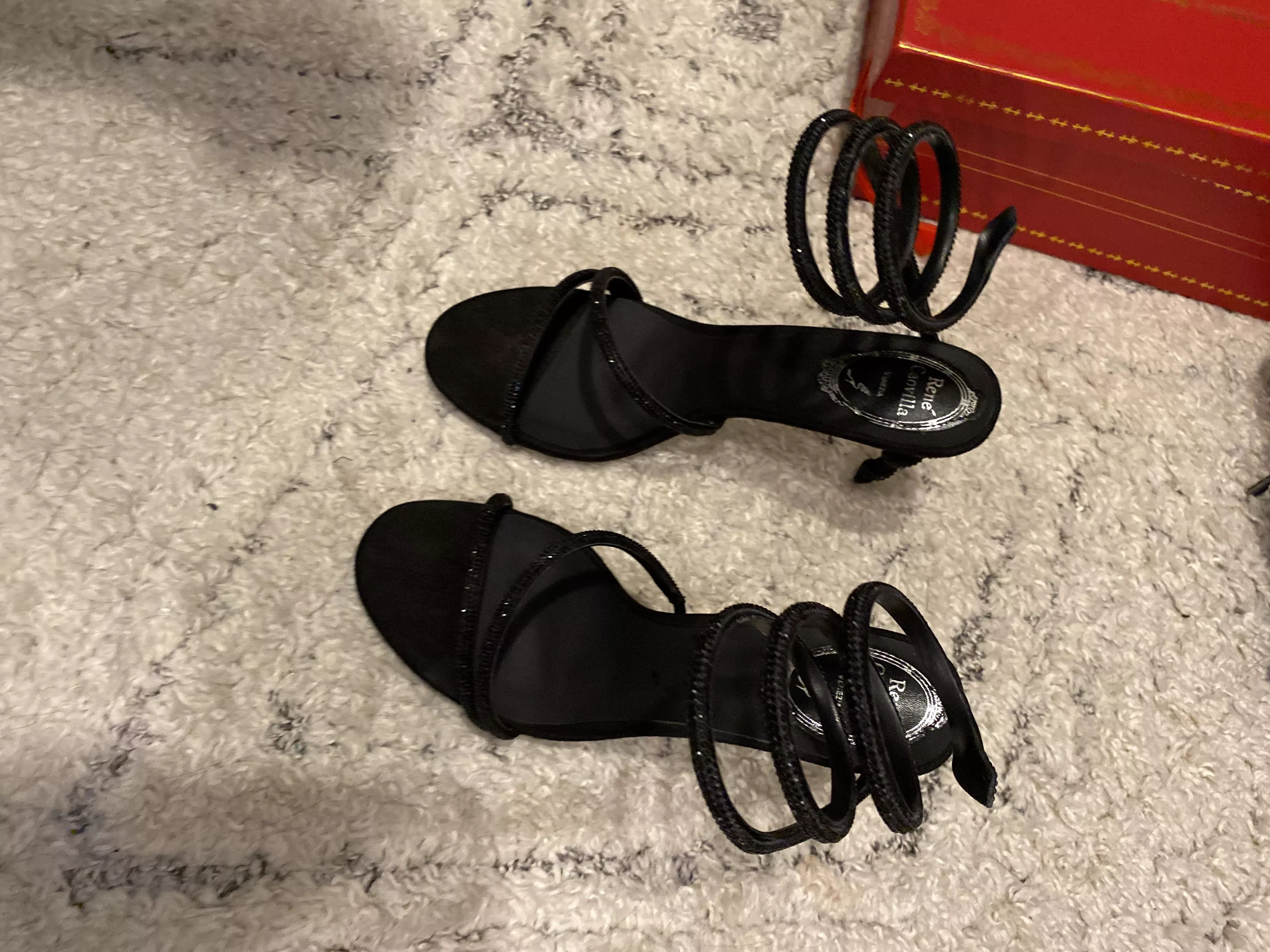 Hi everyone need some help please on authentication. Just purchased these but now unsure