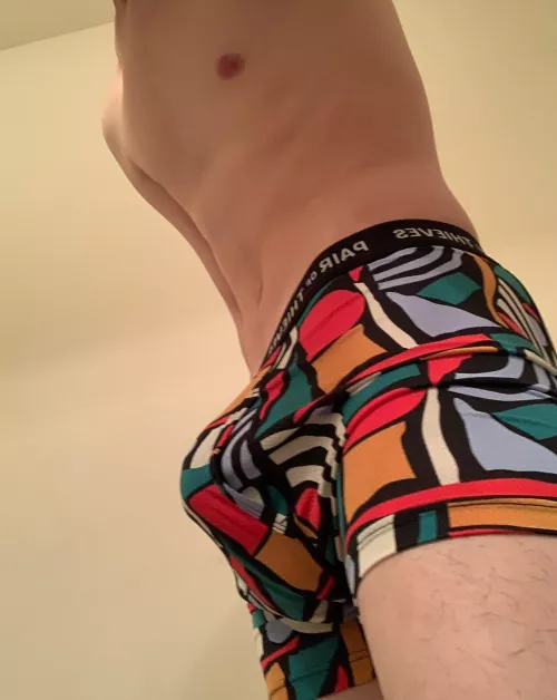 How does my bulge look in my new underwear? ;)