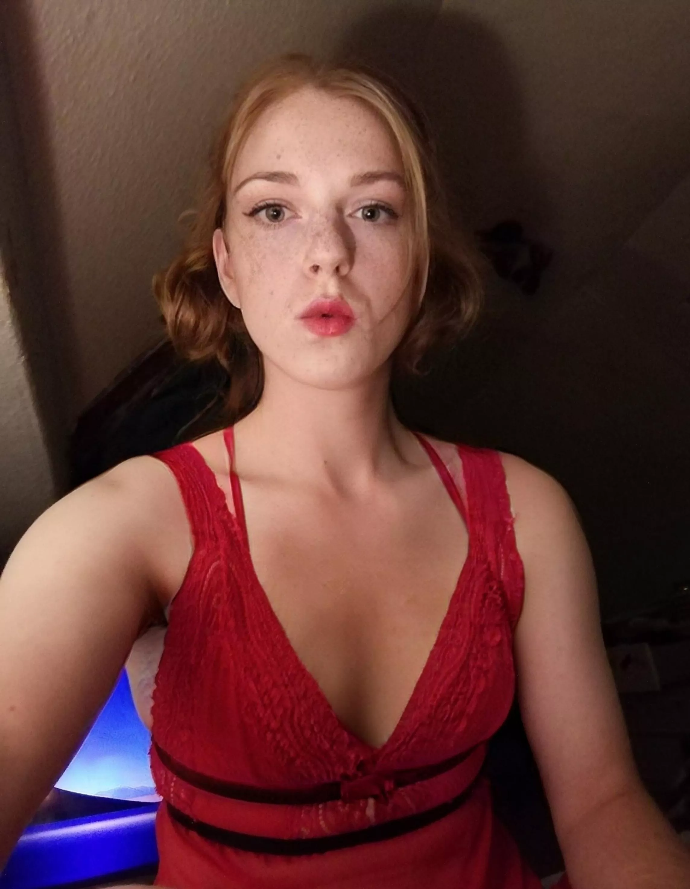 I think I look cute in this picture