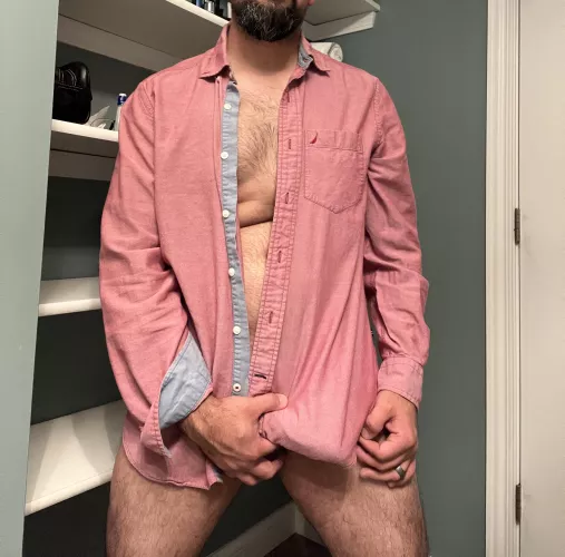 I’ll start off my 37th bday week with my fav color shirt.