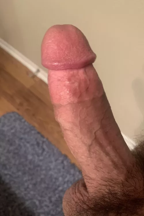 I’m definitely addicted to posting nudes online at this point