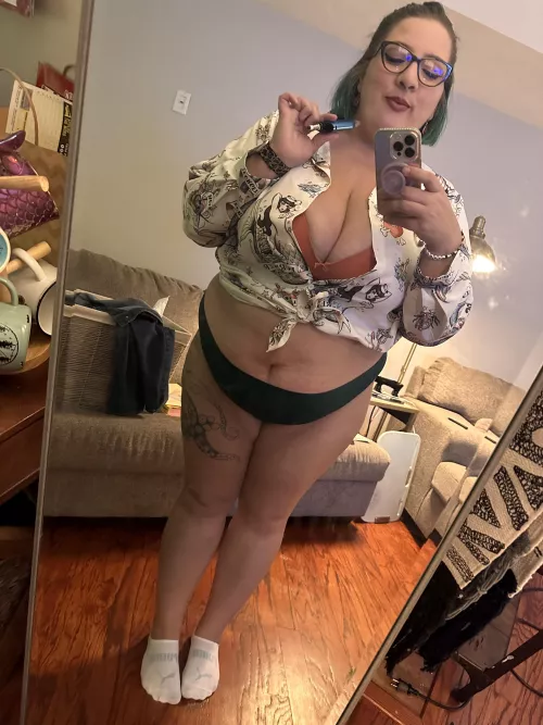 Isn’t the saying ‘a dab’ll do ya’? (F)