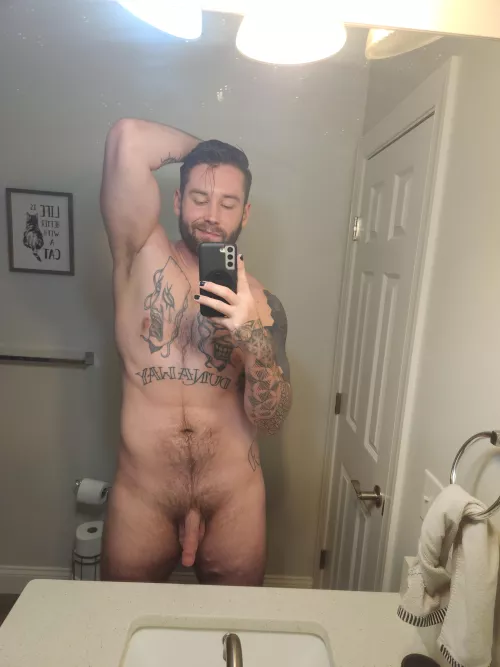 Let me start your day with a smile and a nude?