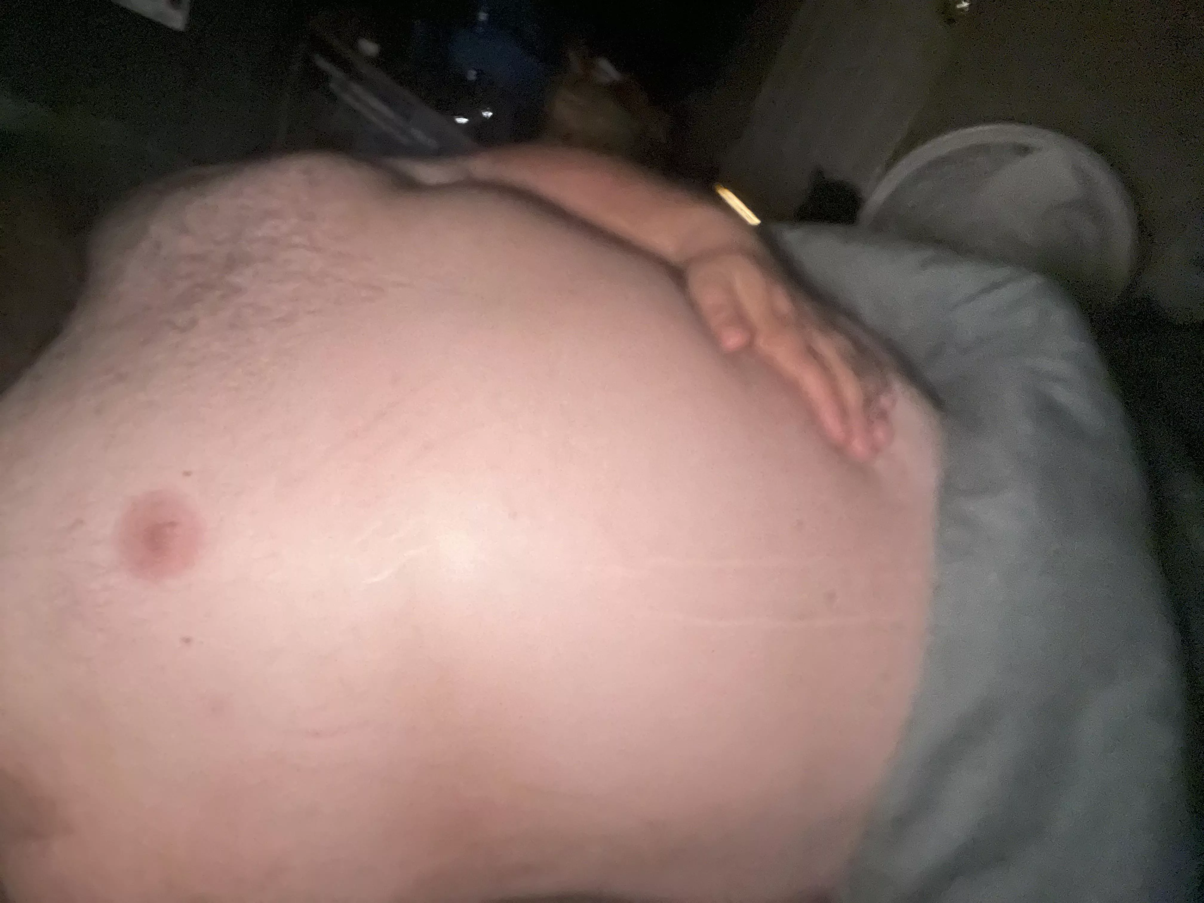Nice side shot of my belly