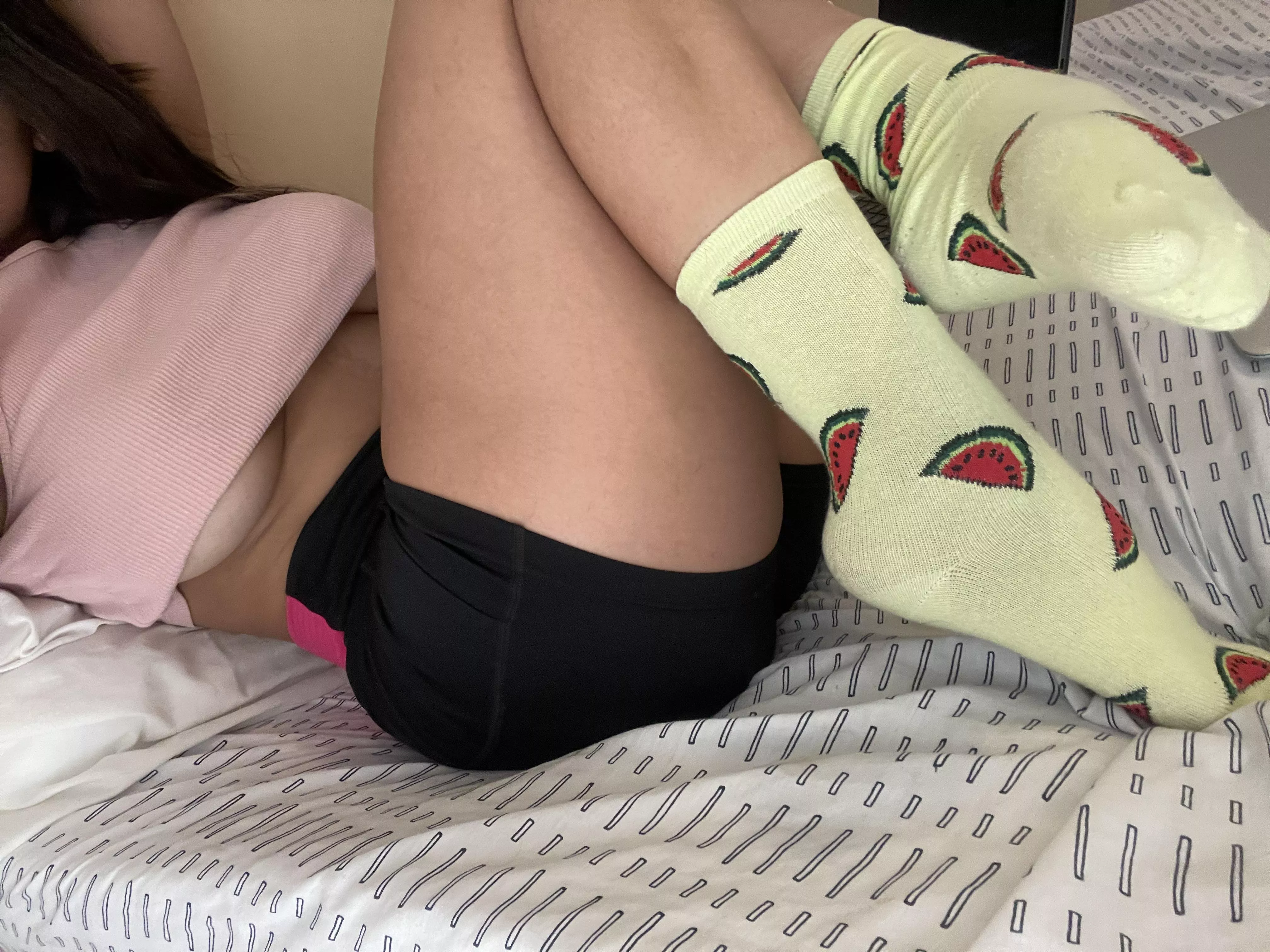 So comfortable waiting that you arrive bb