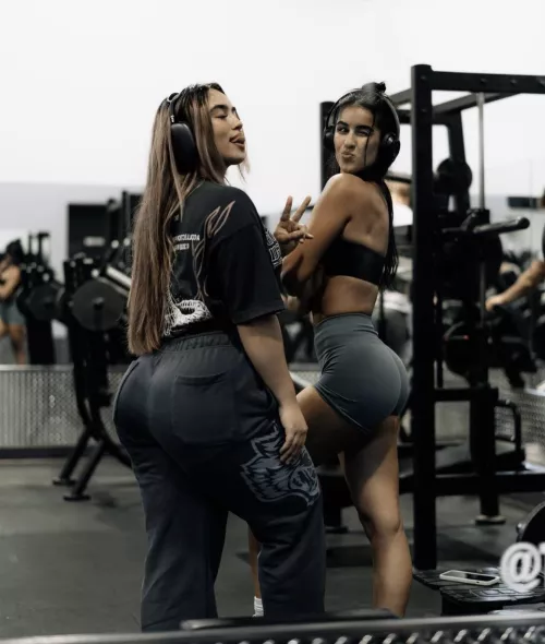 Tamara Dawn & @kimyanajafi