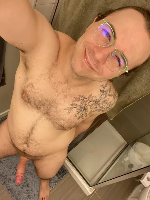 Tattoos make you look instantly sexier when naked, fact