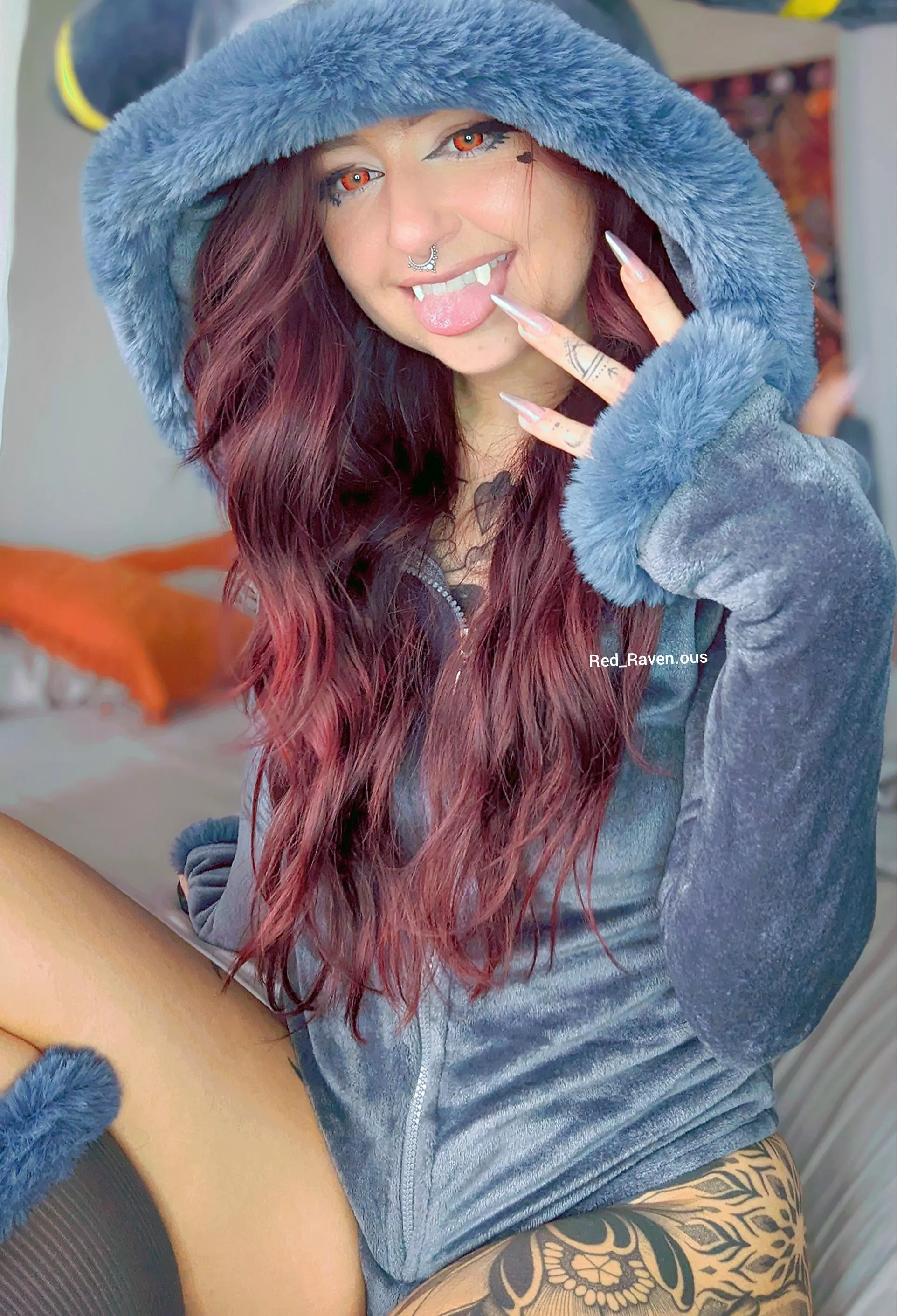 They're a lil sharp- hope you don't mind 😘