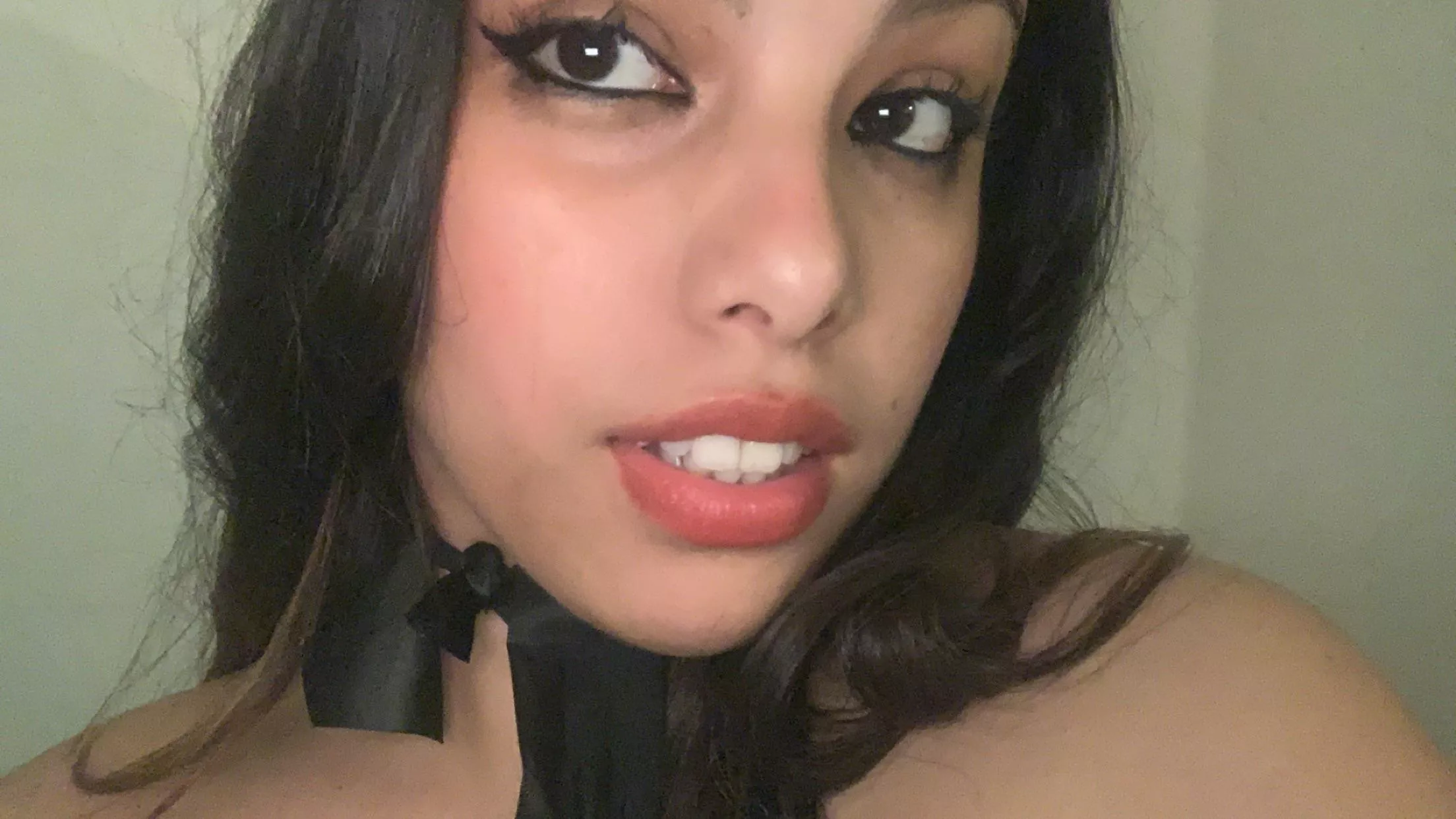 Want to see all of me? Hit me up.