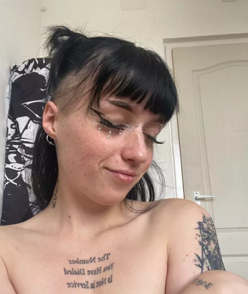 What's the first thing that you noticed about me?