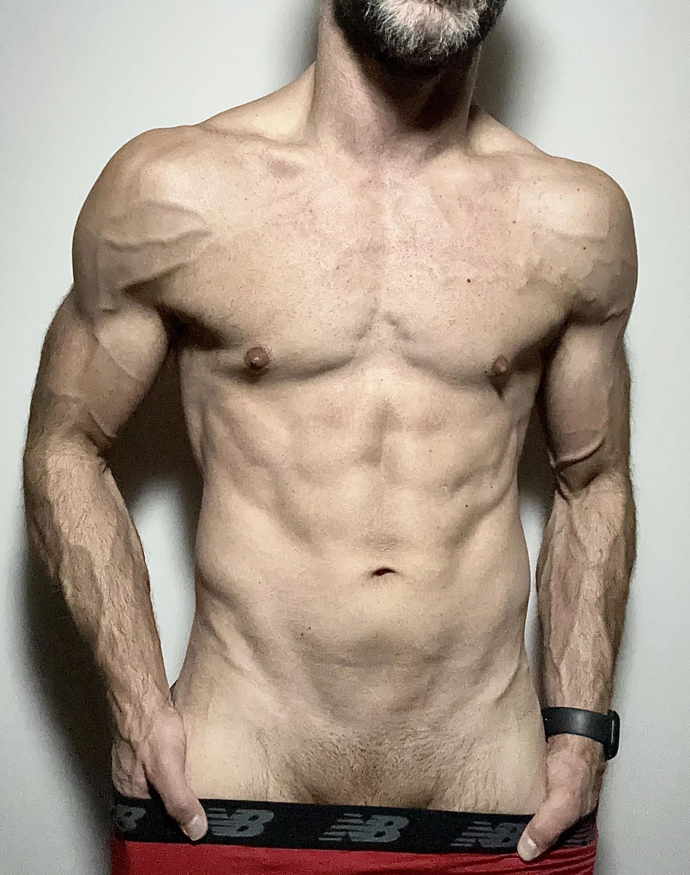 Workout paying off, now imagine with a pump 😏 [M]