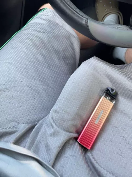 You see this while I’m driving, what would you think? 😅😏