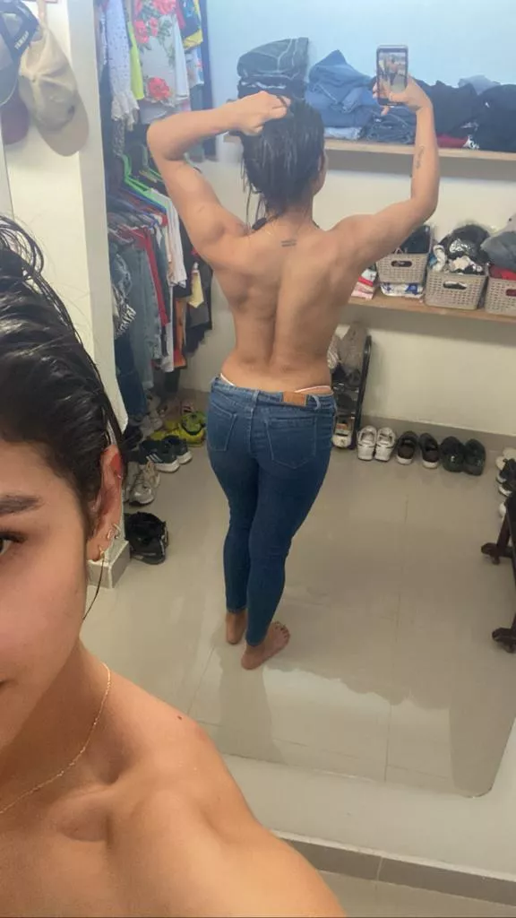 Are back muscles hot?