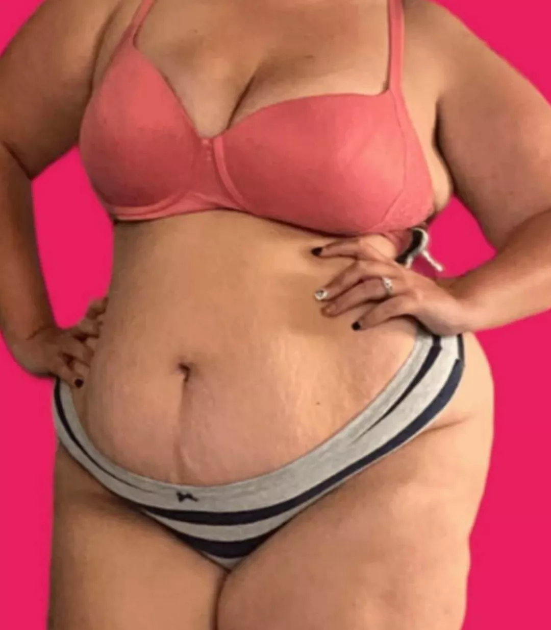 Brunch has got me bloated! 🥵