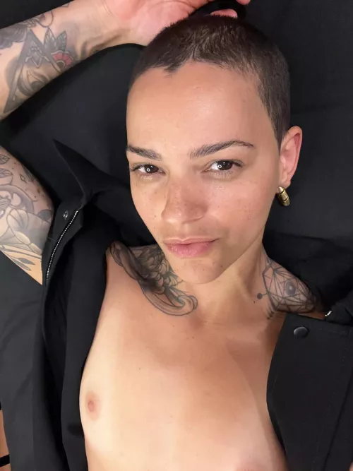 Can I be your little fuck toy?