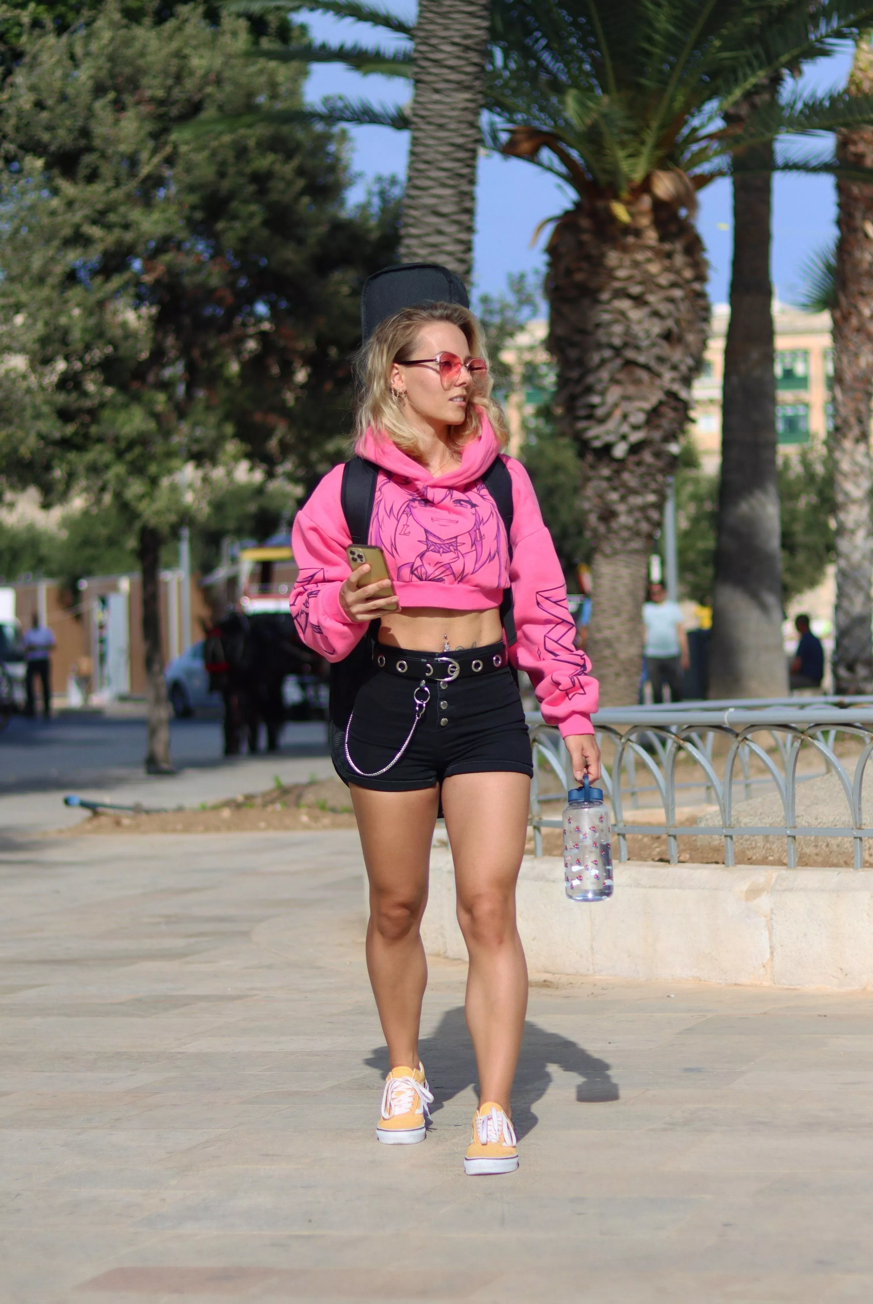 Can I be your online tomboy crush?