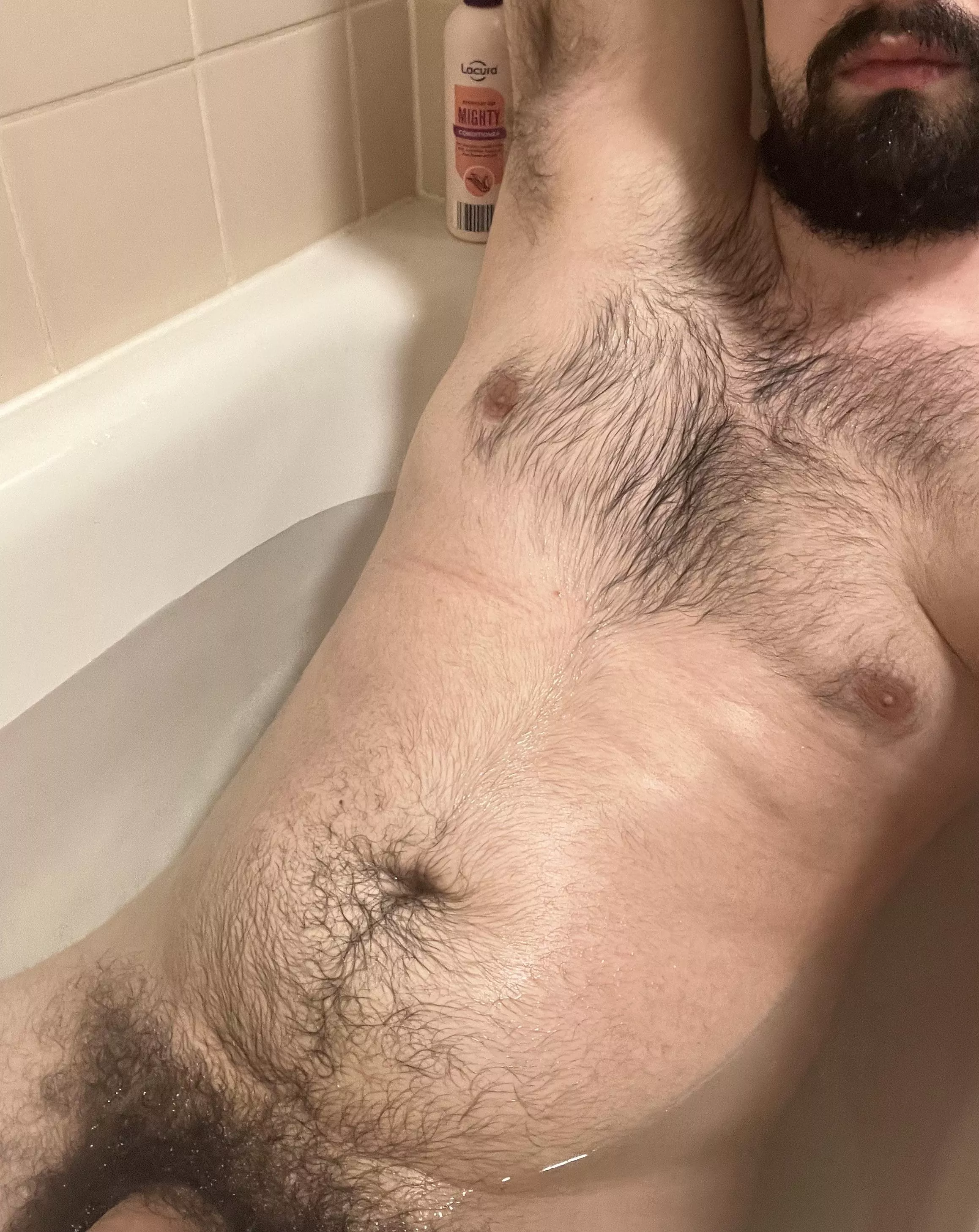 Do you like this one?💪🏼💦 Dms open😈