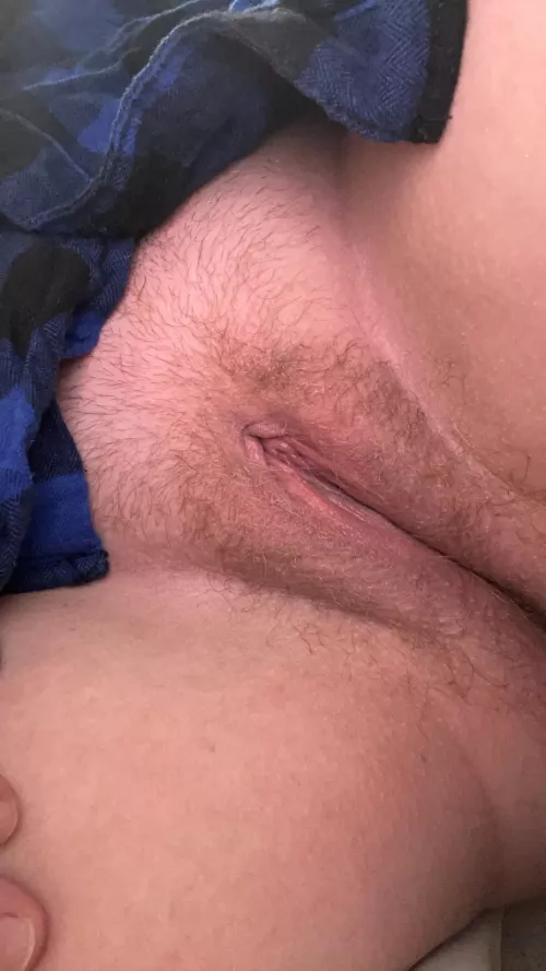 Flashing my pussy for you guys