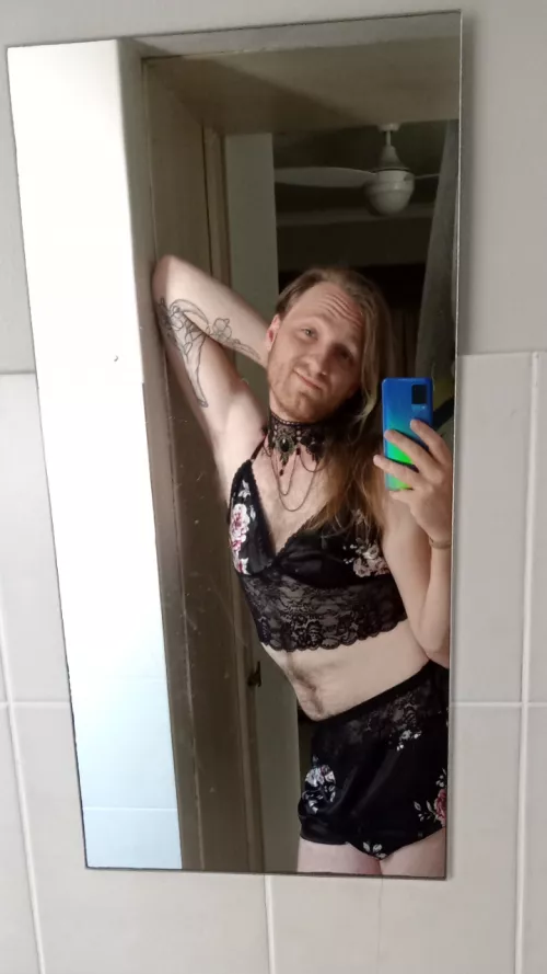 Give me instructions, I have a dildo and a plug