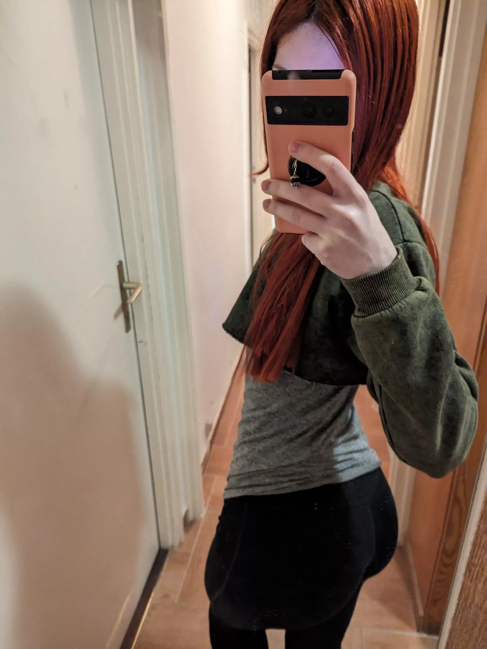 How's my outfit?