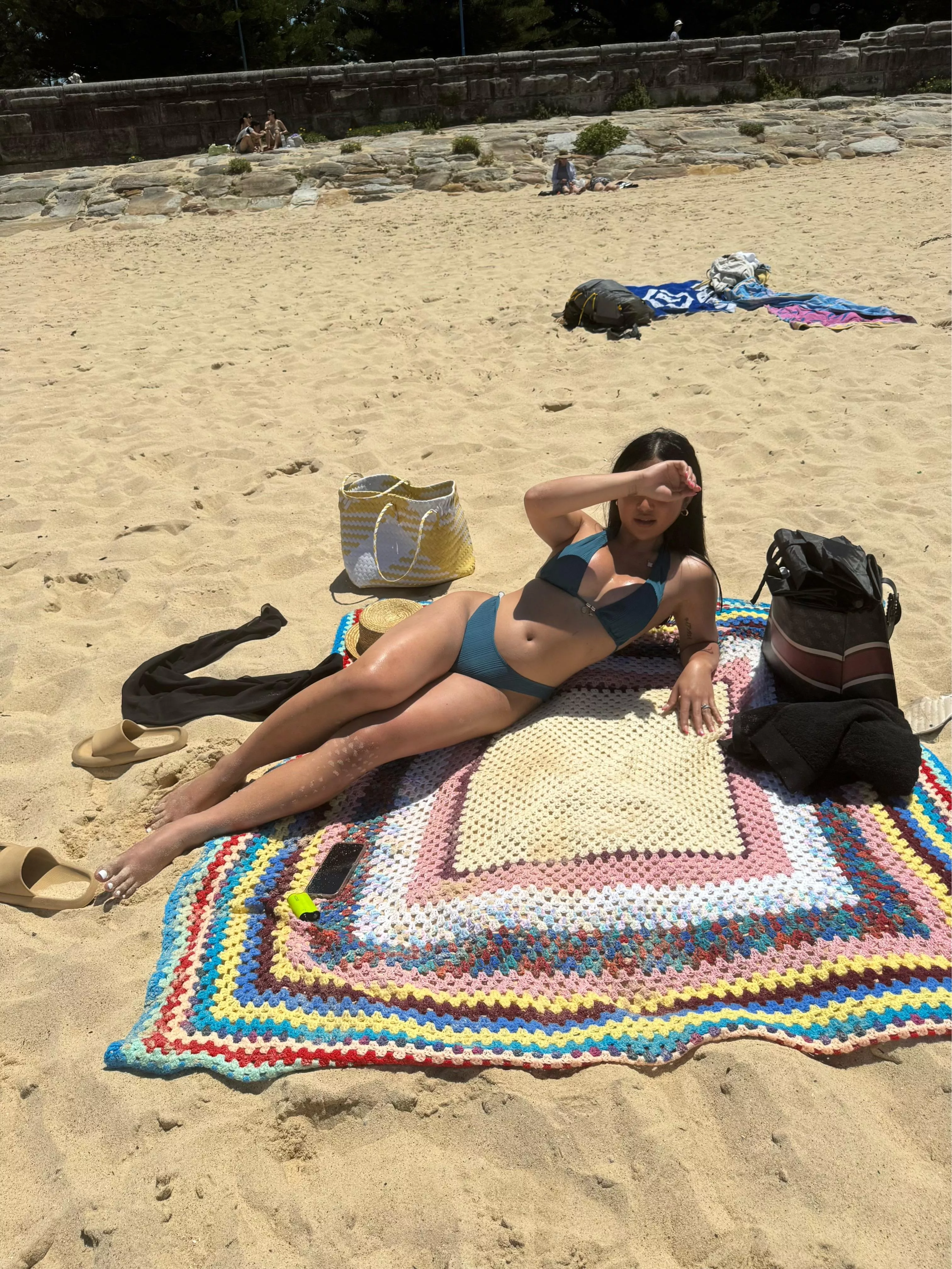 lick my feet on the beach?🥵😘