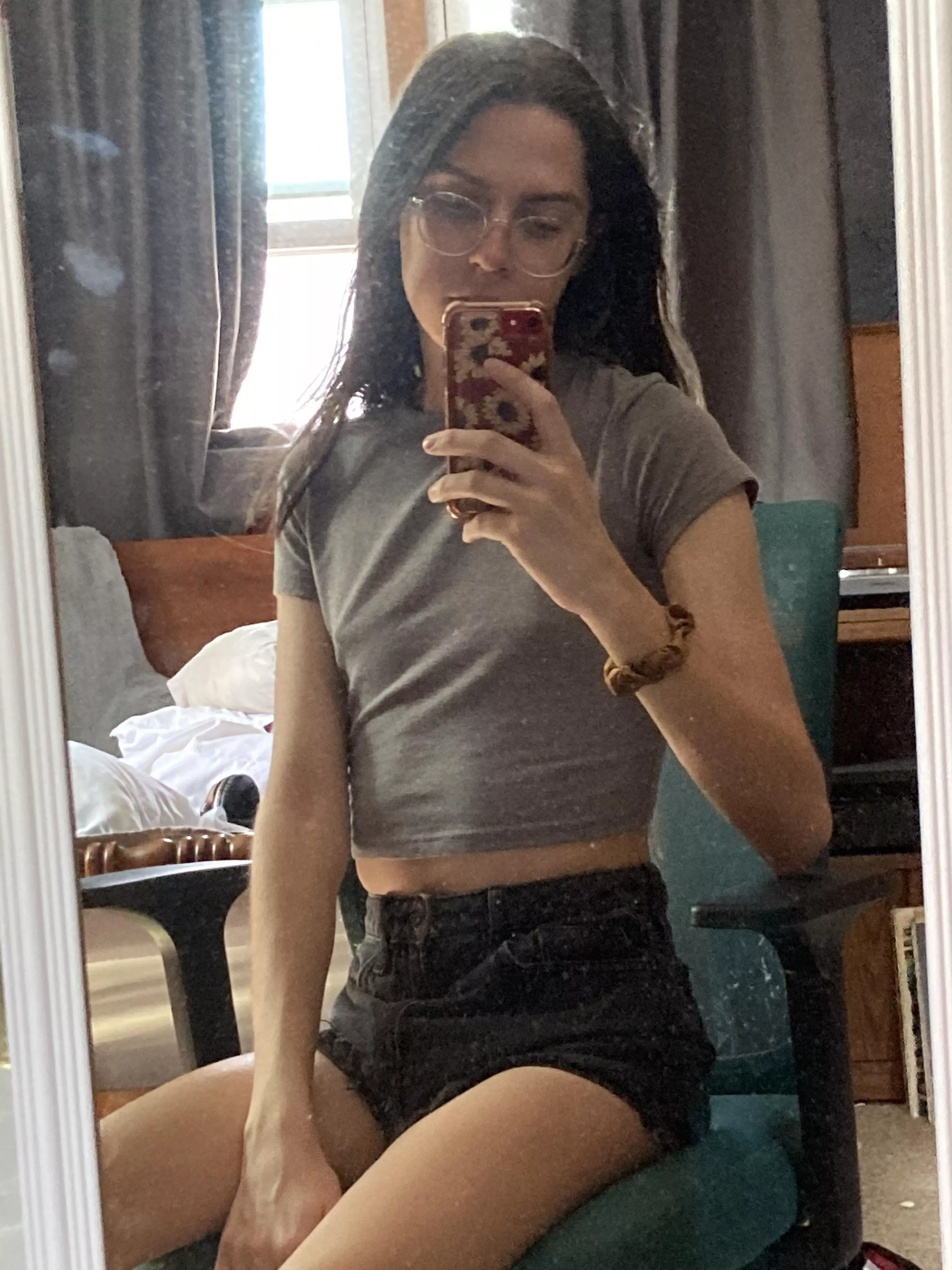 not the most femme look but a very cute outfit nonetheless :)