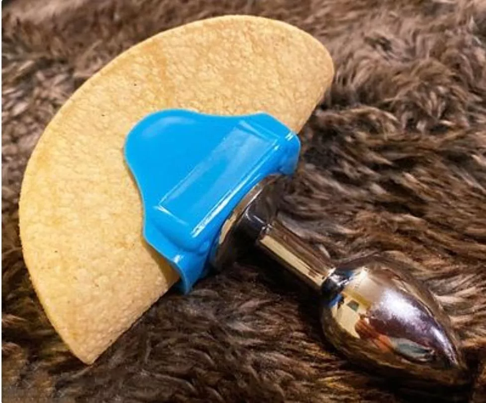 Not the type of taco I associate eating with a butt plug but hell I'll try anything once.