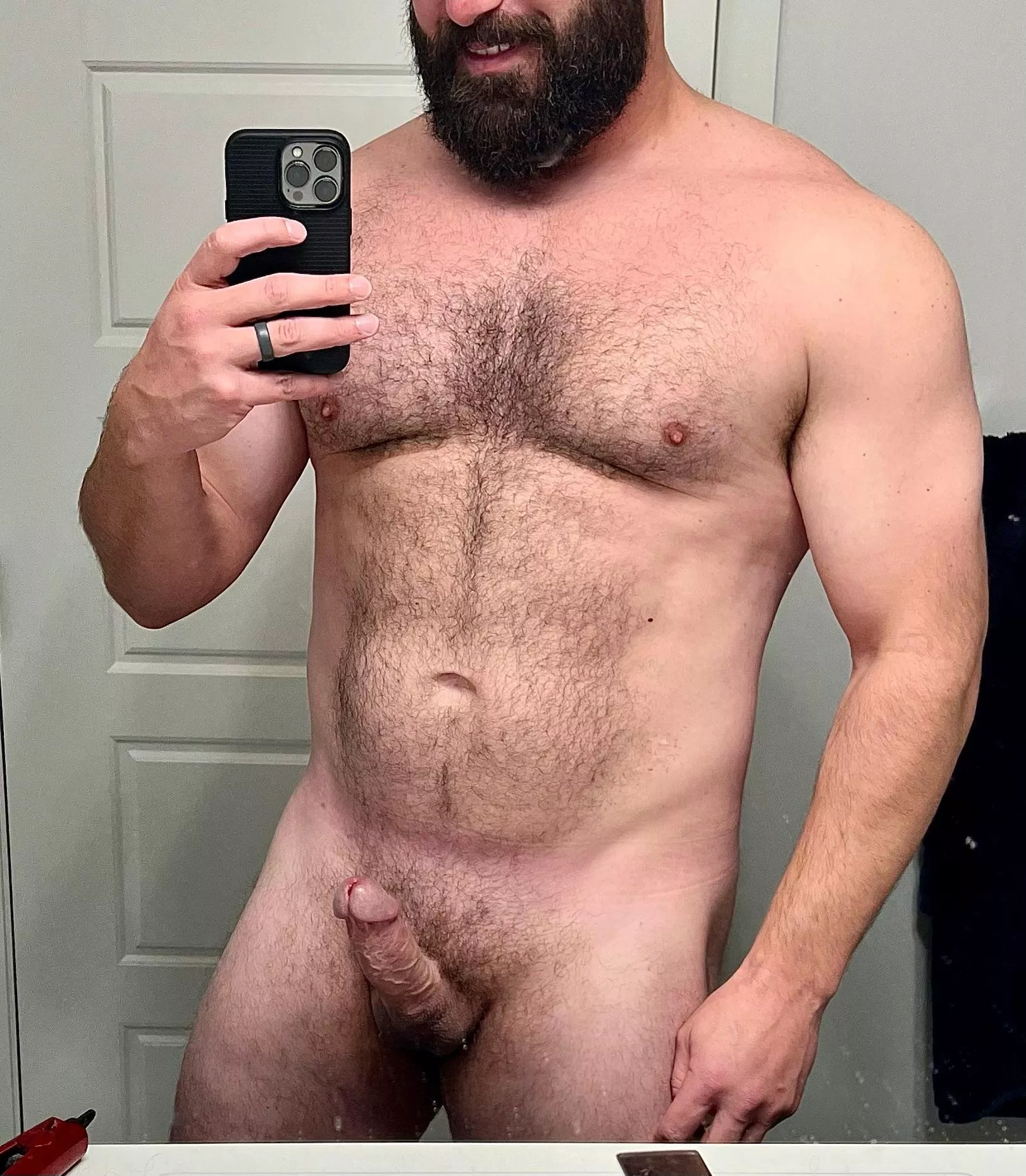 Who likes 40yo dads?