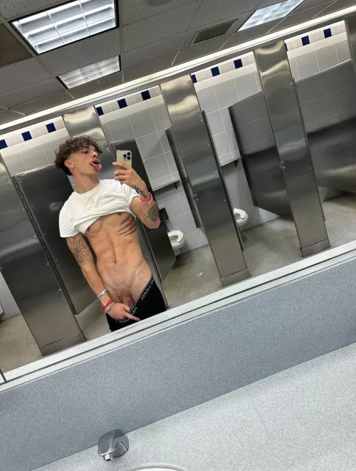 would u let me fuck in the public bathroom? 😂