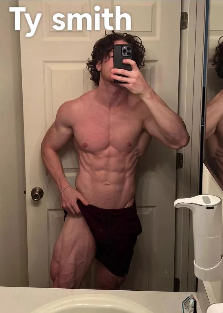 19 looking for around same age smooth boys sc ty_smith1738