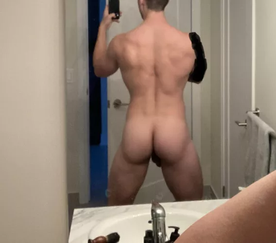 [30s] Back or legs day bro?