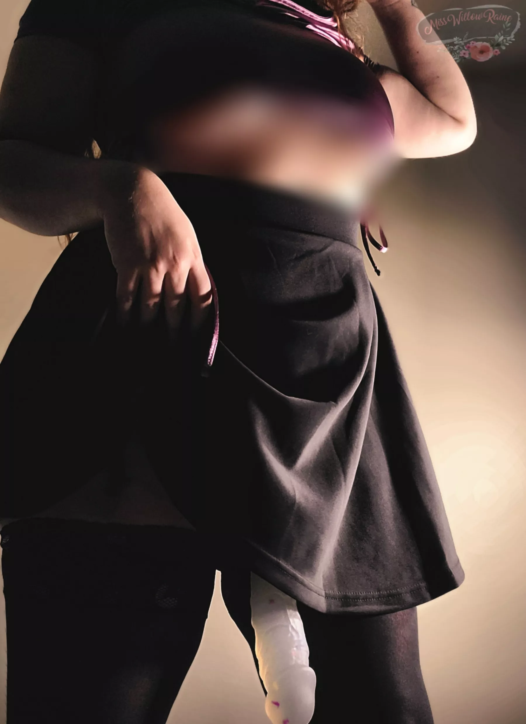 Curvy and unrelenting 🥵 I available all day for [SEXT] and [CAM] sessions! How do you plan to entertain me? 😈👑 SISSIFICATION•HUMILIATION•SPH•DICK RATES•CBT•FOOT WORSHIP•DEGRADATION•CEI•PETPLAY!