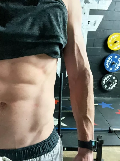 Deadlifts have me feeling weak 😮‍💨