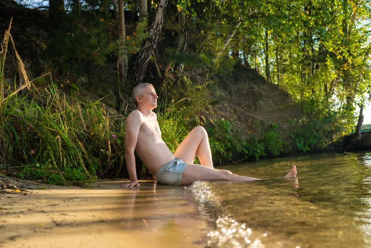 Do you want to see more? I invite!