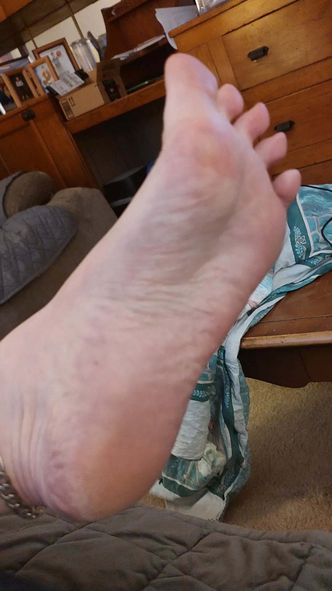 Feels sooo good to stretch my feet after a long day