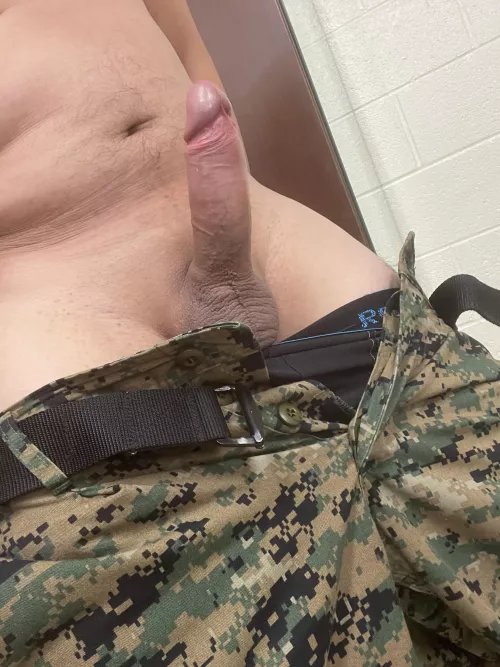 Happy Veterans Day!! Show your support 😏