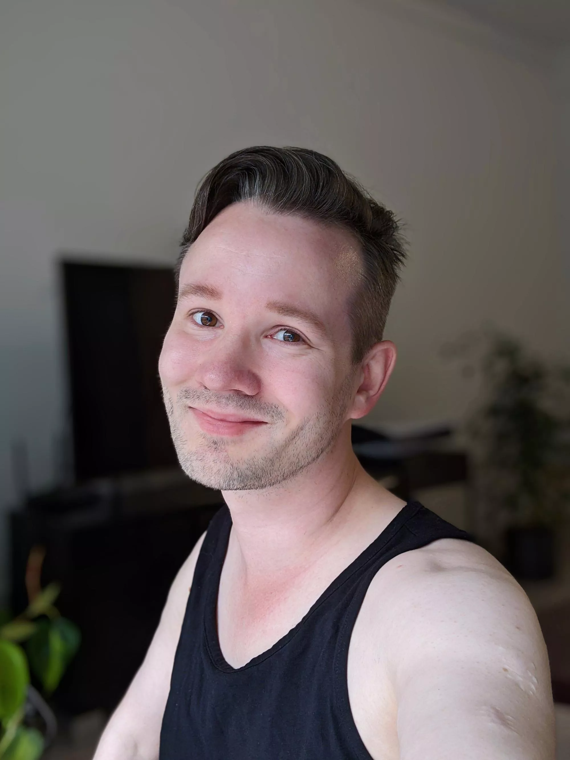 Hello, looking for gaming buddies (Xbox/Ps5)