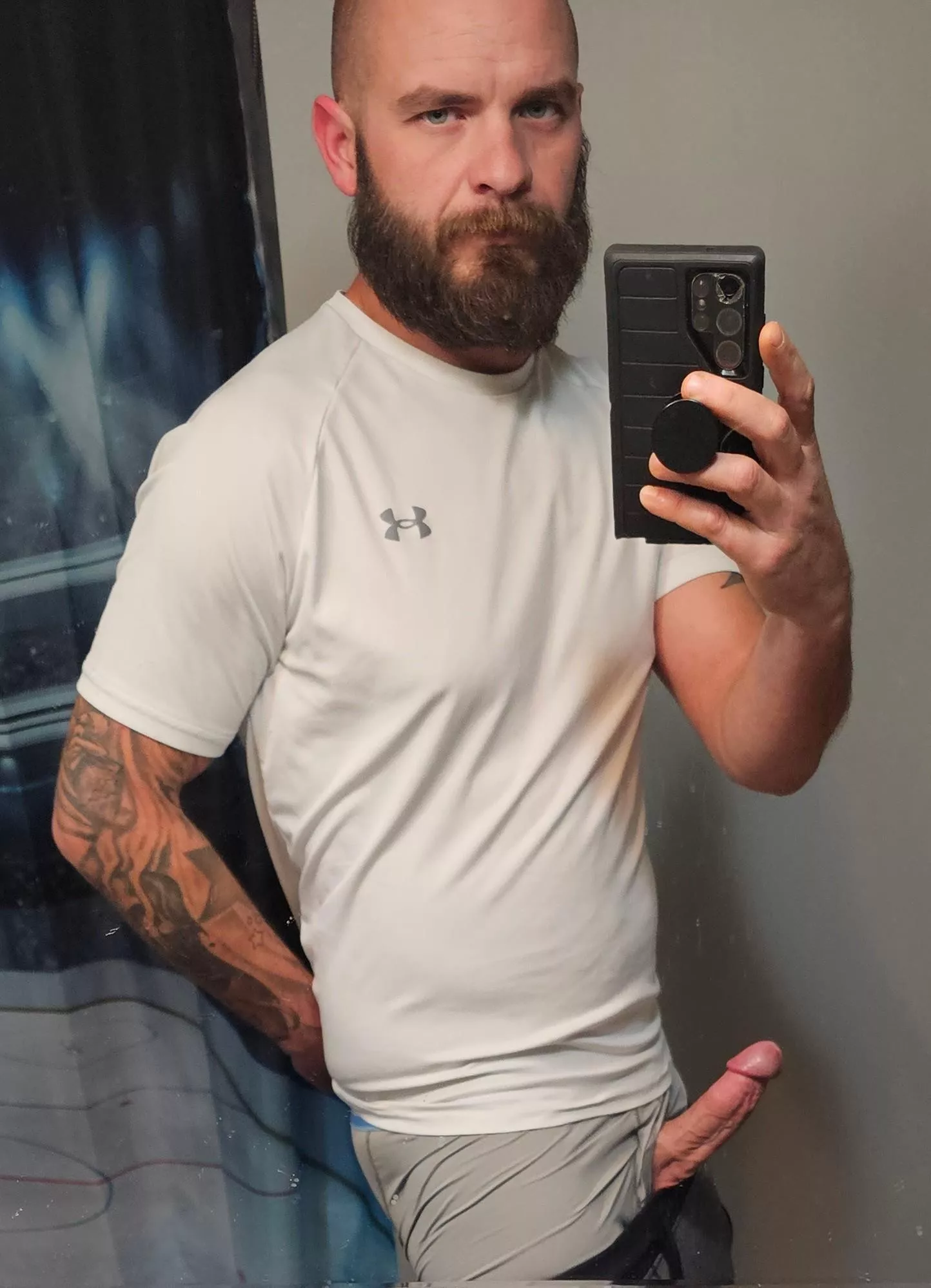 I wanna start today with some head, you can pick what we do next? 😈