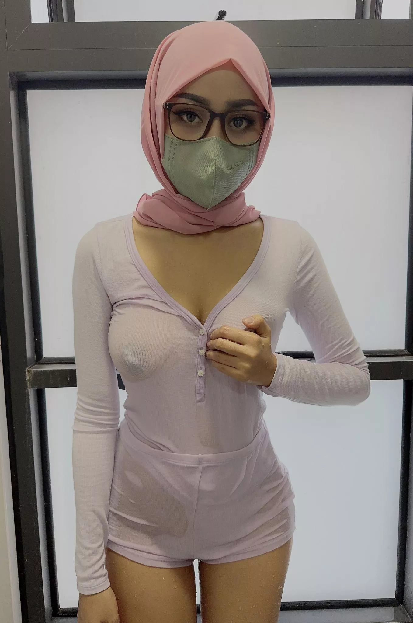 I'm curious who had a hard cock when they viewed this.