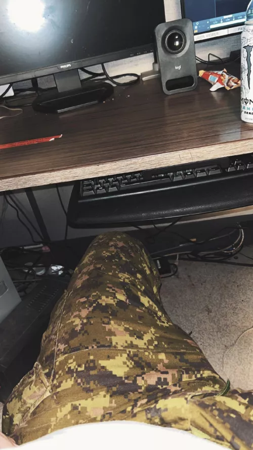 Long nights 😩 longer cock😈