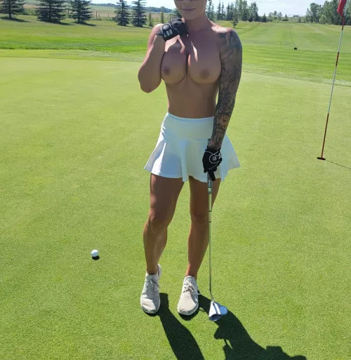 Playing topless with my husband and his friends after losing a bet, going to give myself to the winner for the 19th hole