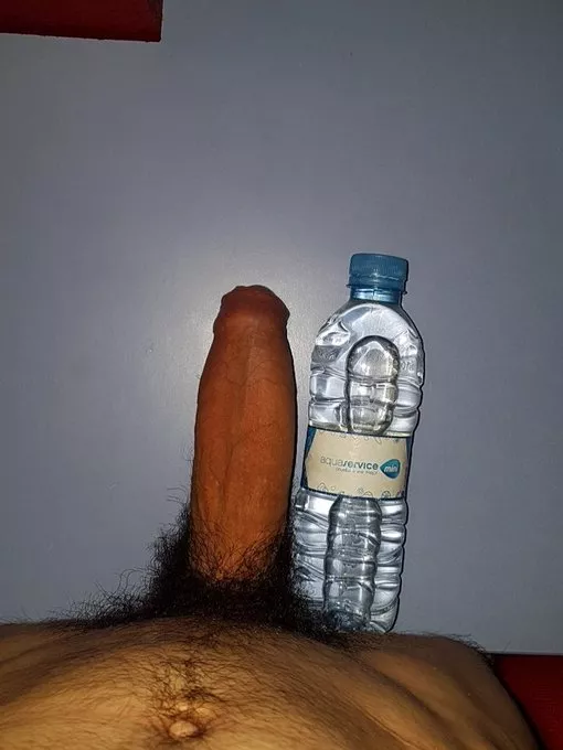 Semi erect vs regular water bottle