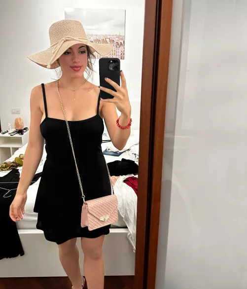 Today I'm feeling great, a selfie is a must F19